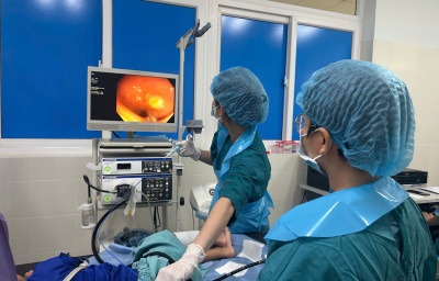 Phát hiện và xử trí kịp thời 4 polyp đại tràng ở bệnh nhi 6 tuổi